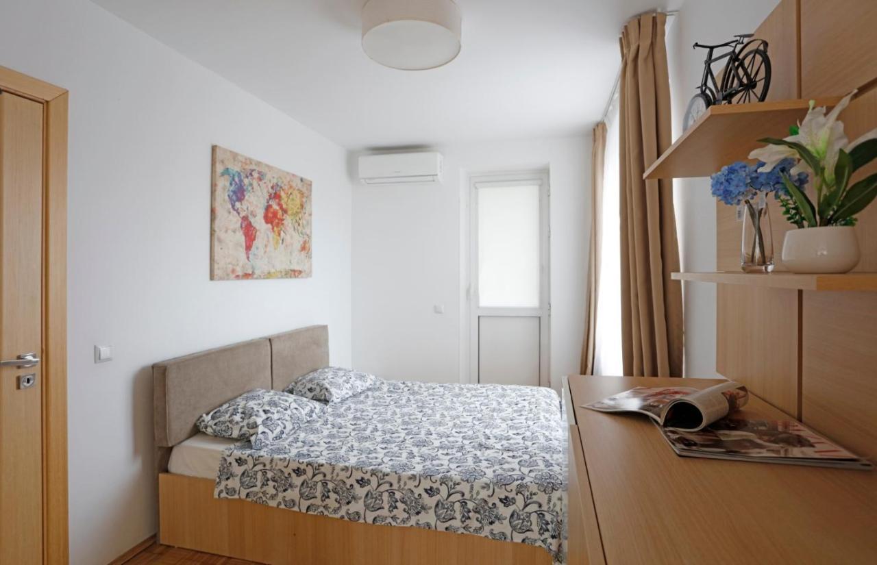 Lovely 2 Bedroom Apartment Near Old Town Bucharest Exterior photo